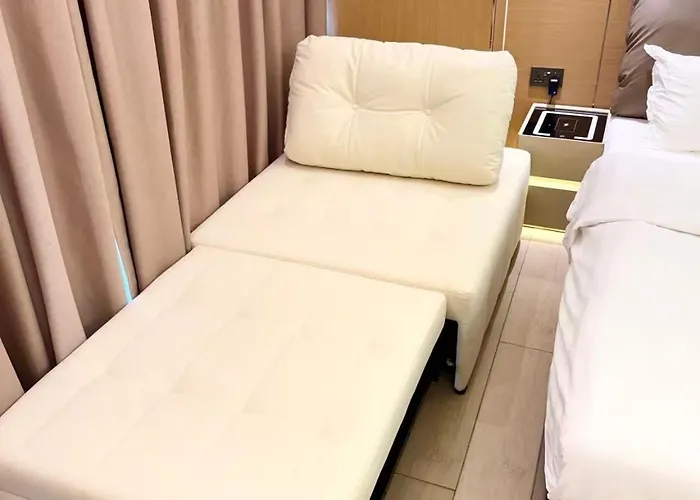 Venice Luxe Canal View, Pool, Kitchen, Canal Mall Access For 3 Guests Only * Manila