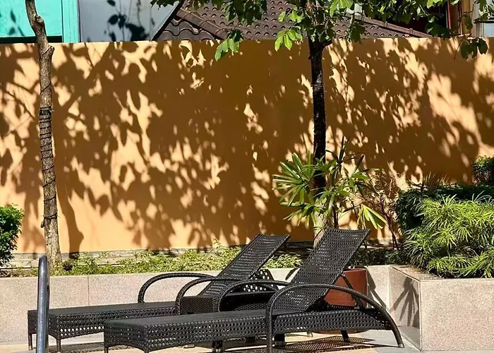Venice Luxe Canal View, Pool, Kitchen, Canal Mall Access For 3 Guests Only Apartment