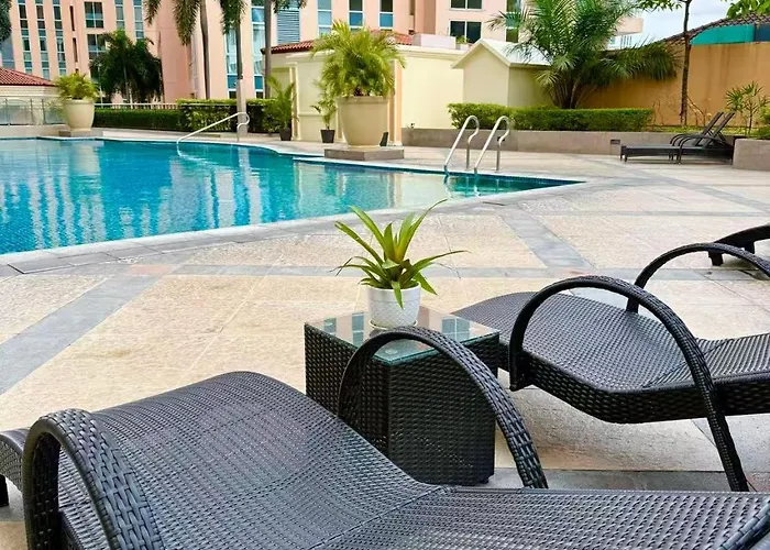 Apartment Venice Luxe Canal View, Pool, Kitchen, Canal Mall Access For 3 Guests Only